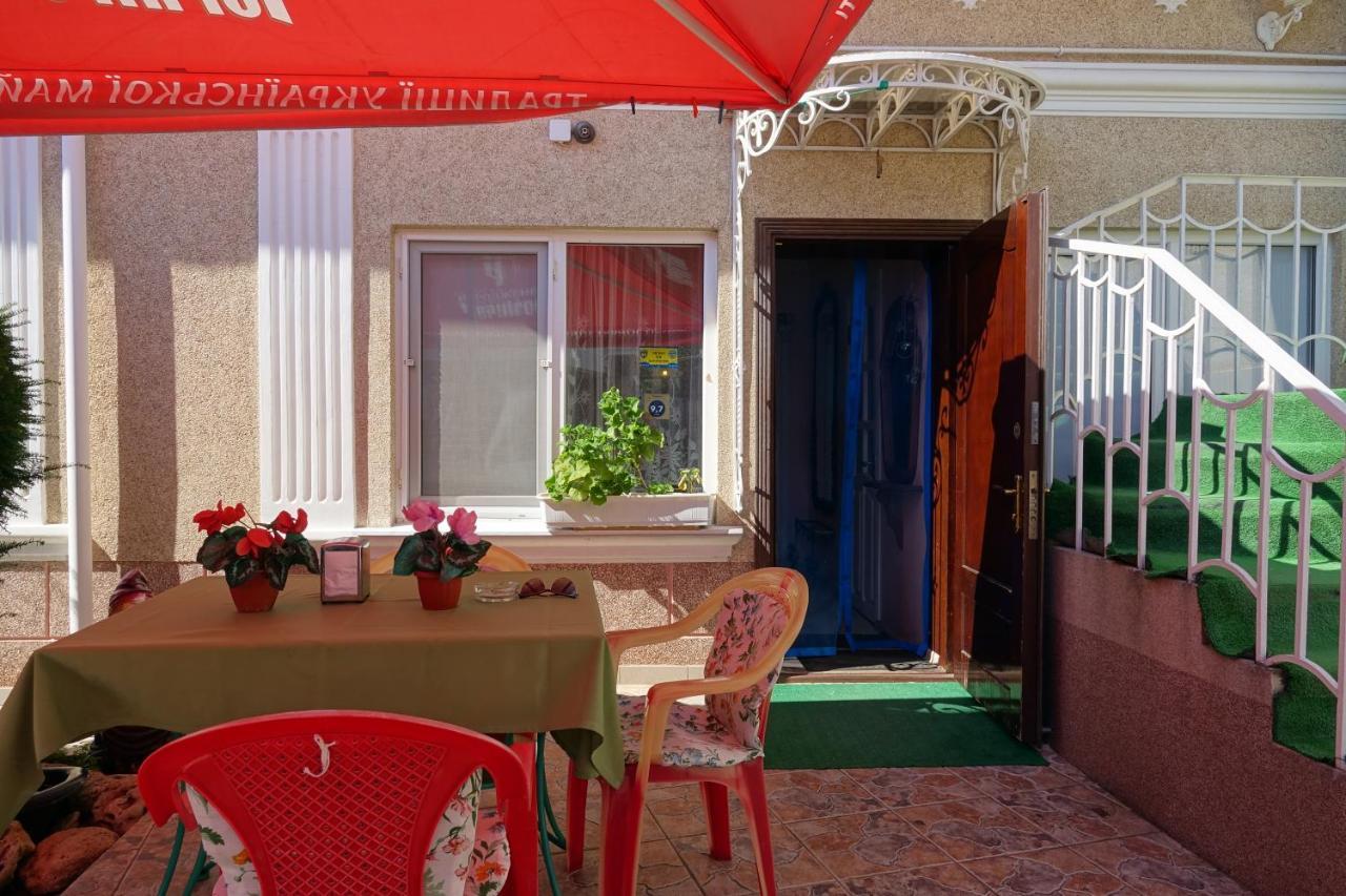 White House Apartments Odessa Zewnętrze zdjęcie