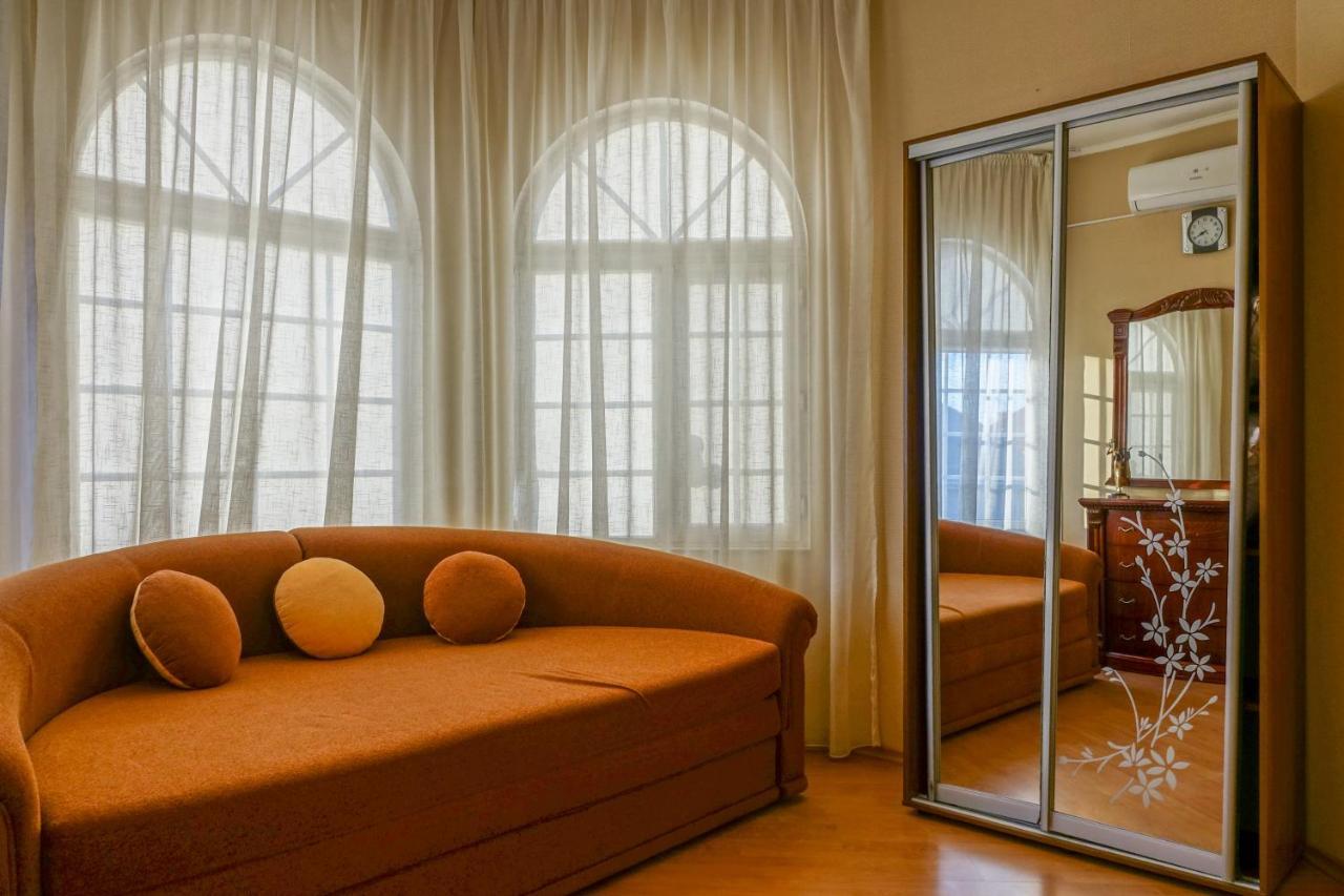 White House Apartments Odessa Zewnętrze zdjęcie